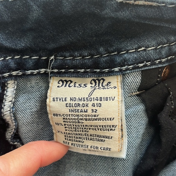Miss Me Jeans with embellished pockets size 29 - Picture 11 of 12
